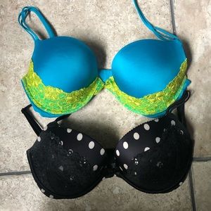 Victoria’s Secret Bras- Size 36DD.